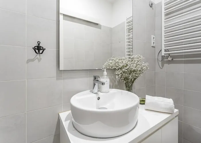 Guestready - Well Furnished In Porto. Apartment